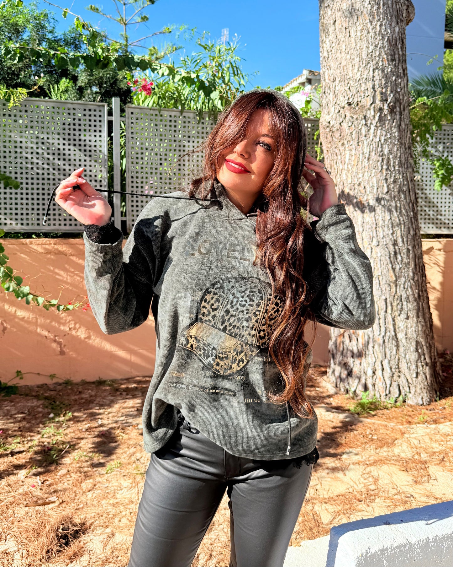 SUDADERA LOVELY