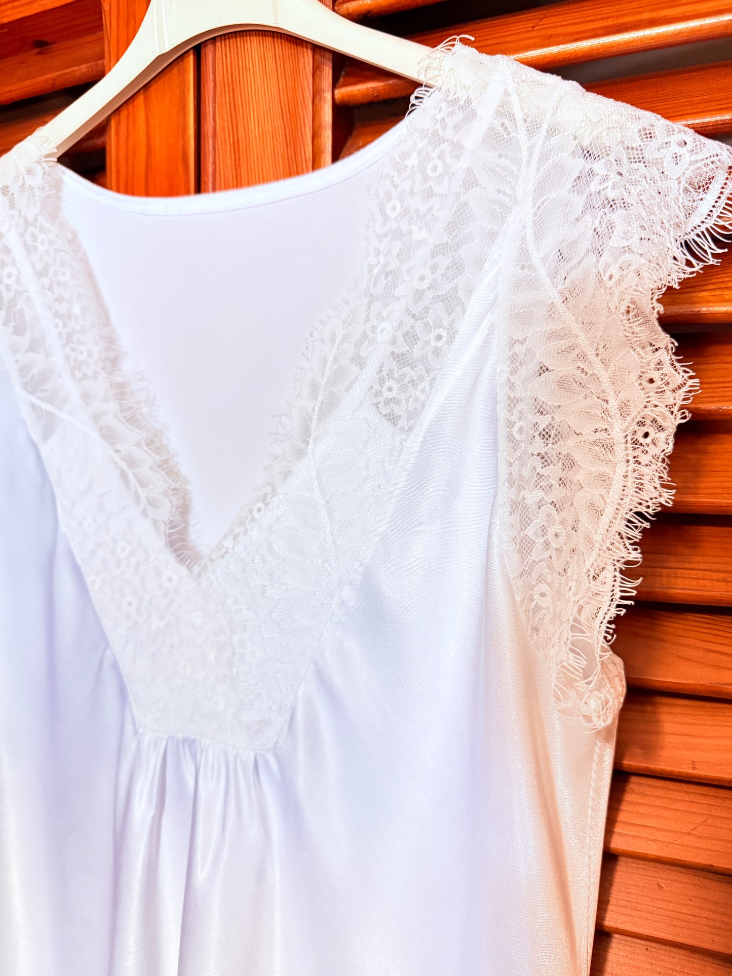 BLUSA LENCERA TALÍA