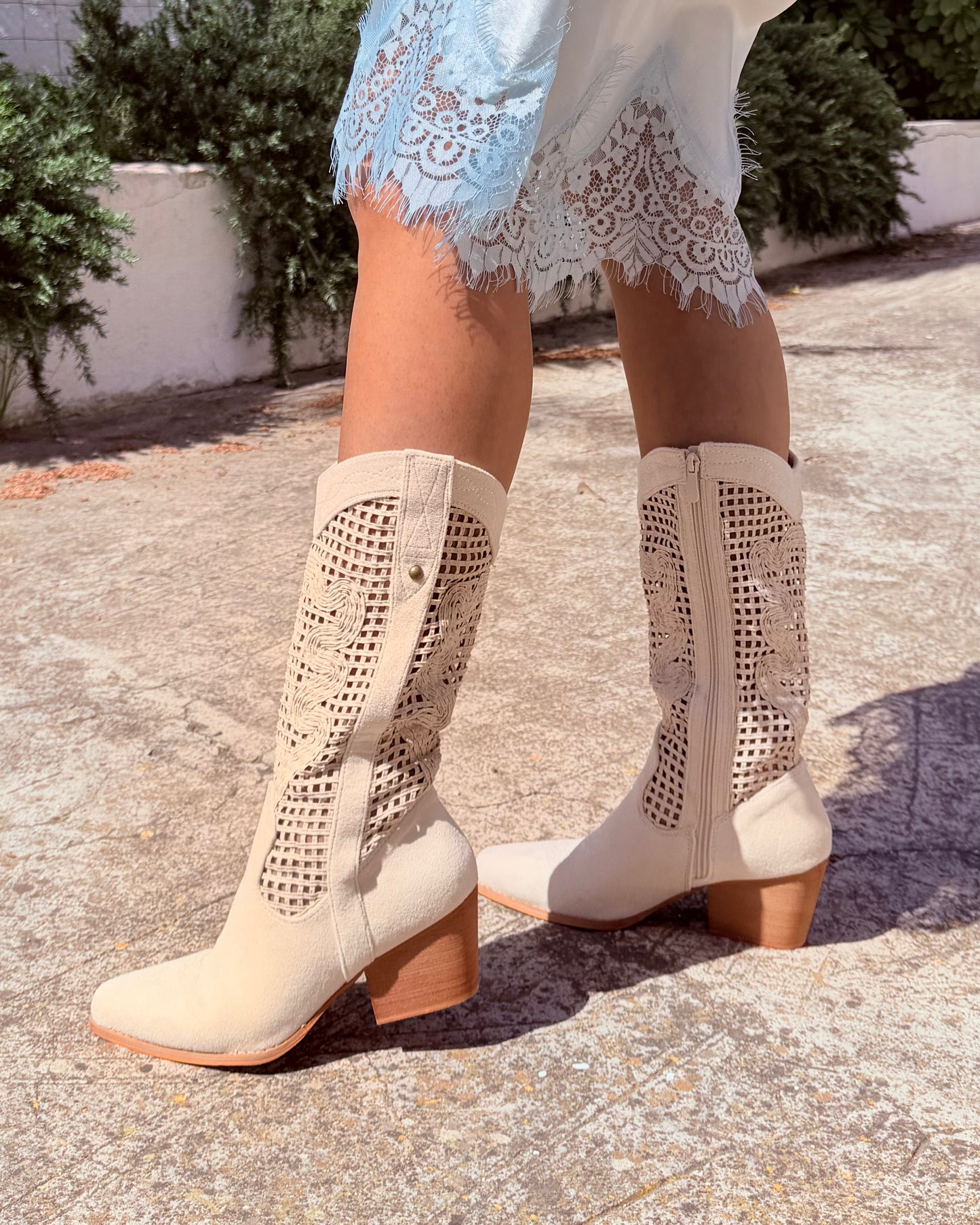 BOTA YADAY